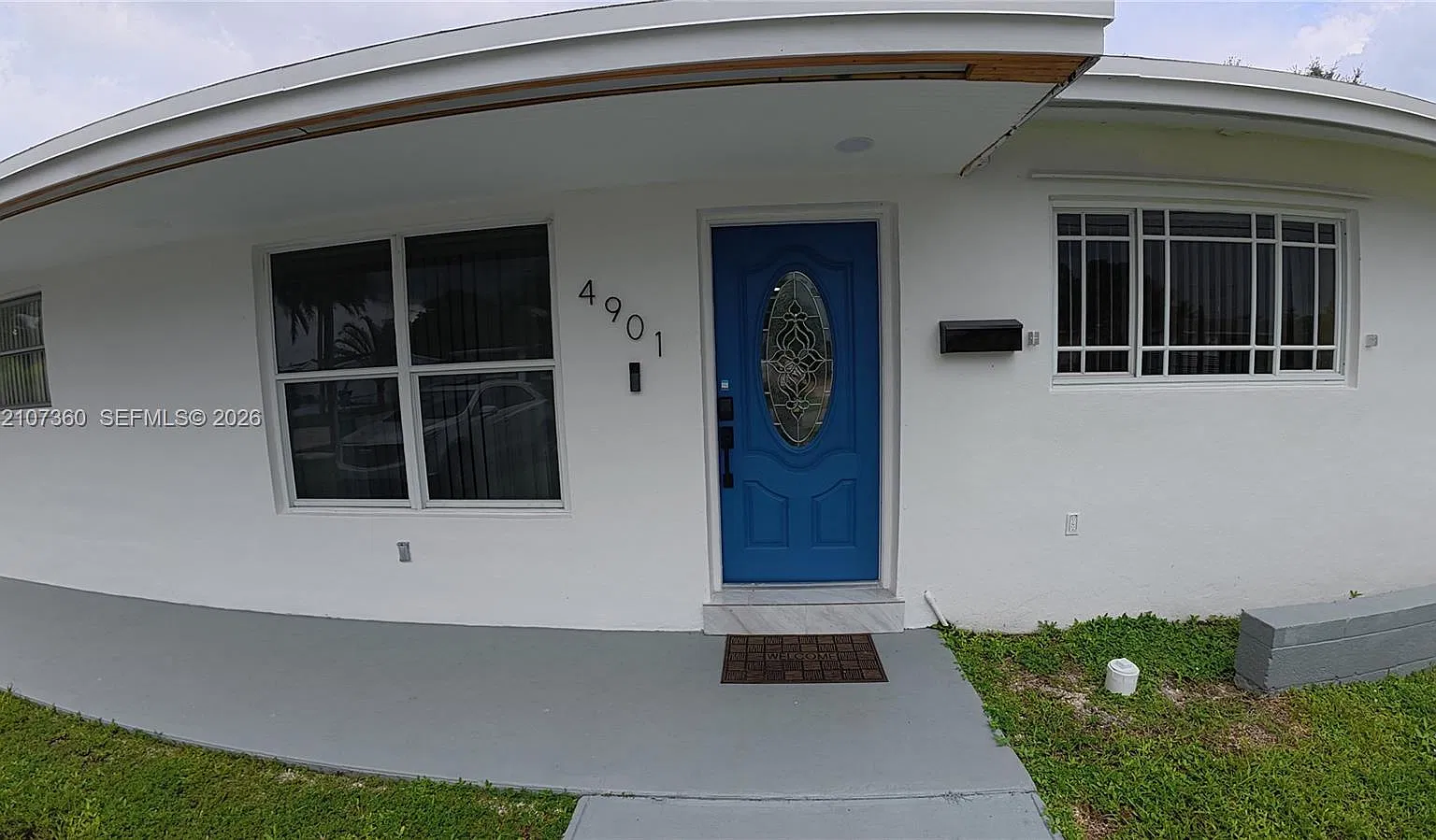 4901 NW 177th St — Photo 2