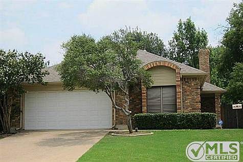 1st image of 2518 Plumdale Dr