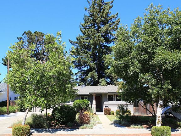 4th image of 1055 Lackawanna Ct