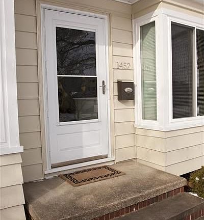 2nd image of 1452 Parkhaven Row
