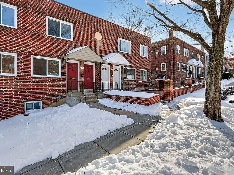 146 Joliet St SW #B — Photo 13