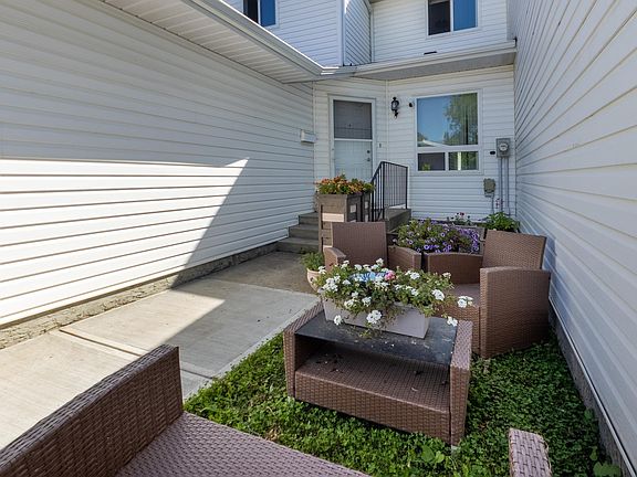 2nd image of 15 Ritchie Way #16