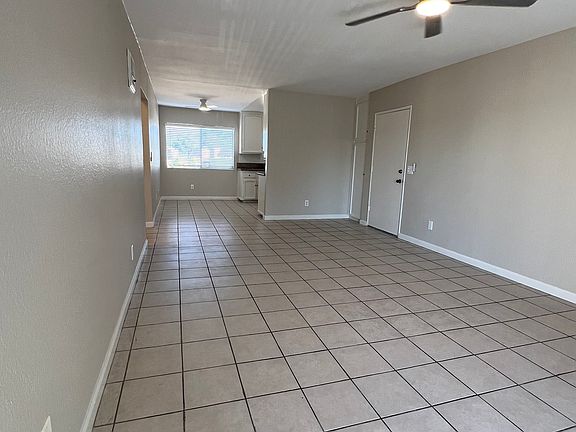 4th image of 2320 Grove Ave #13