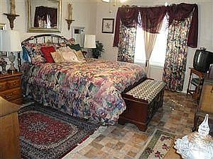 4th image of 2025 Knoxville Dr