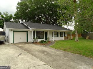 106 Dogwood Cir, Saint Marys, GA 31558