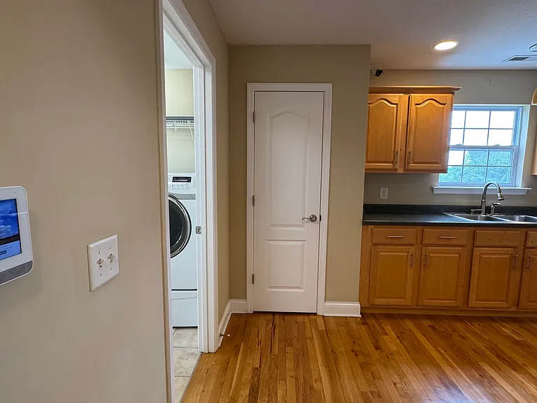 5685 Hyacinth Ln — Photo 12