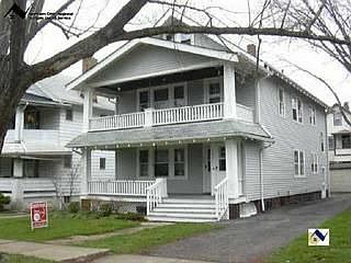 1st image of 1619 Victoria Ave