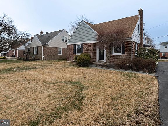 3rd image of 510 Bonsall Rd