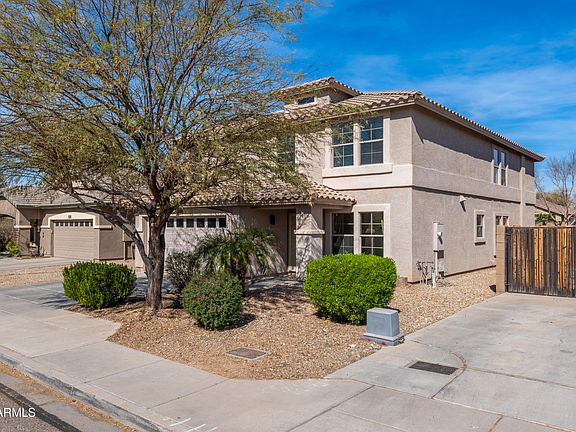 2nd image of 3210 W SAINT CATHERINE Avenue