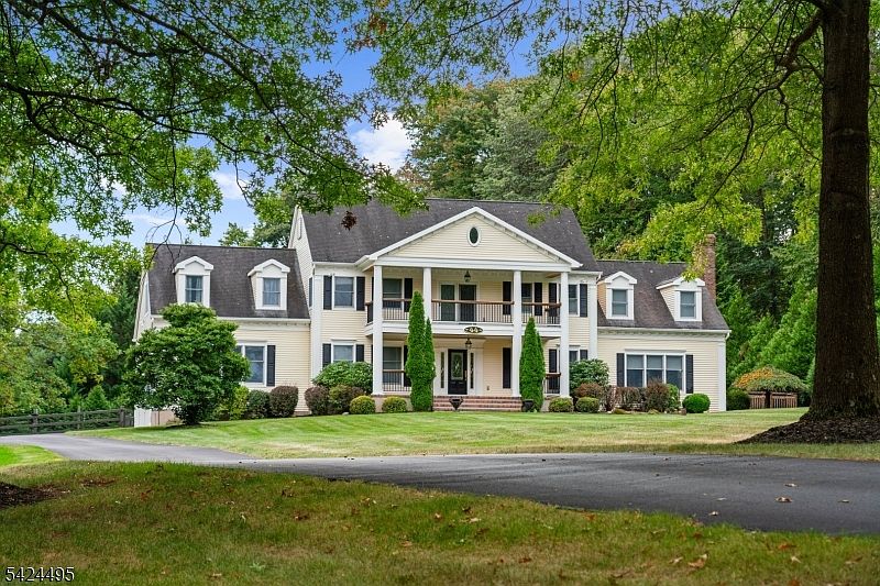 1st image of 44 Country Acres Dr