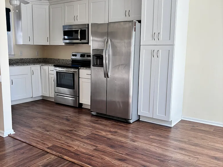 4113 Eastham Rd — Photo 3