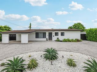 10331 SW 55th St, Miami, FL 33165