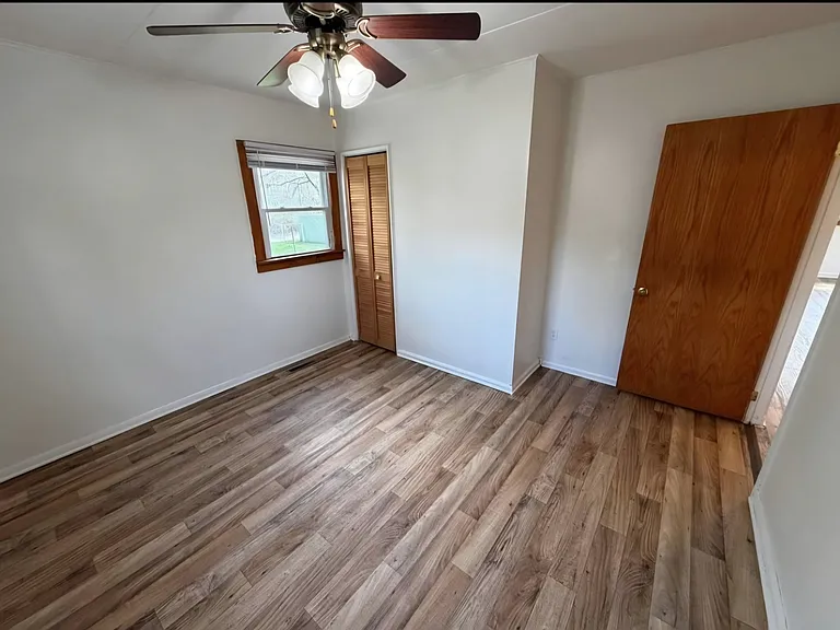 2147 Pennsylvania St — Photo 14