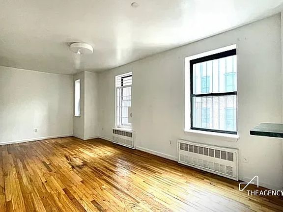 2nd image of 211 W 144th St APT 5B