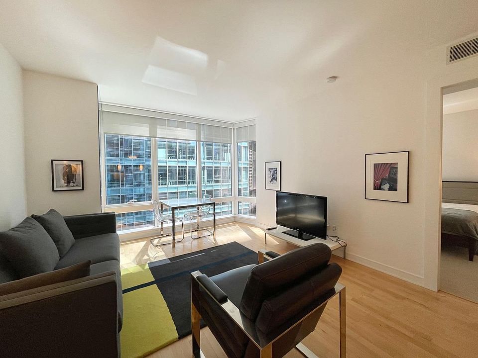 1st image of 301 Mission St APT 18B