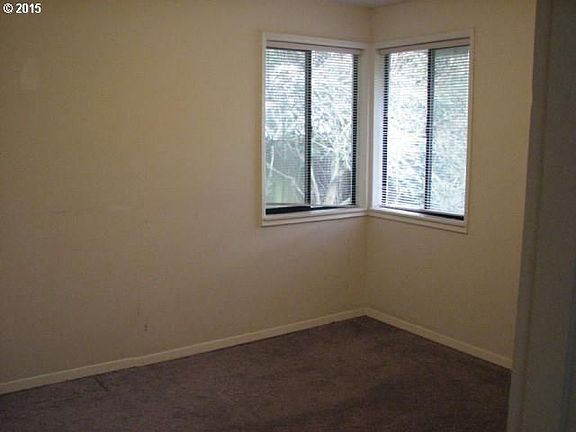 5th image of 3510 E 11th St