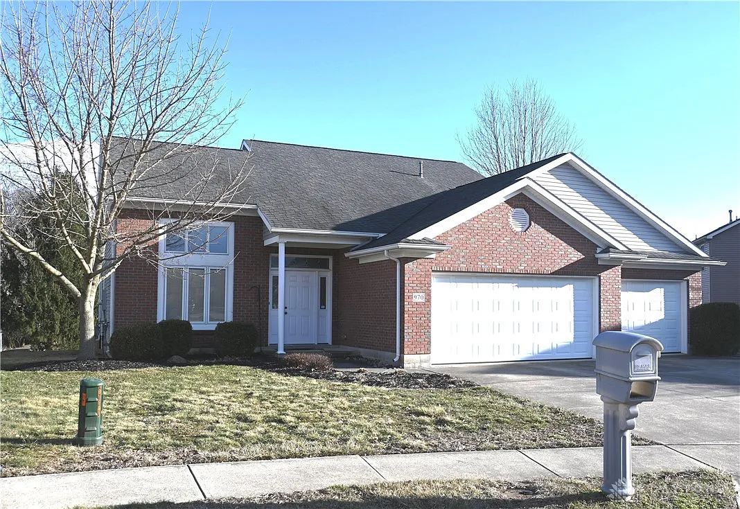 970 Oak Hill Ct photo 1