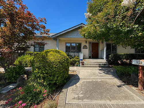 1220 Deer Rd Photo 1