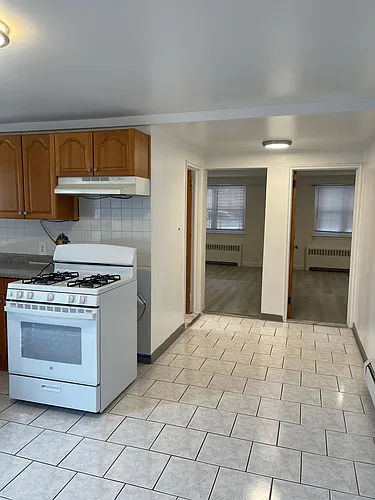 1284 Pelham Pkwy S #1A Photo 1