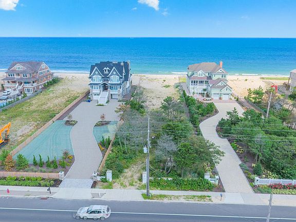4th image of 1037 Ocean Ave
