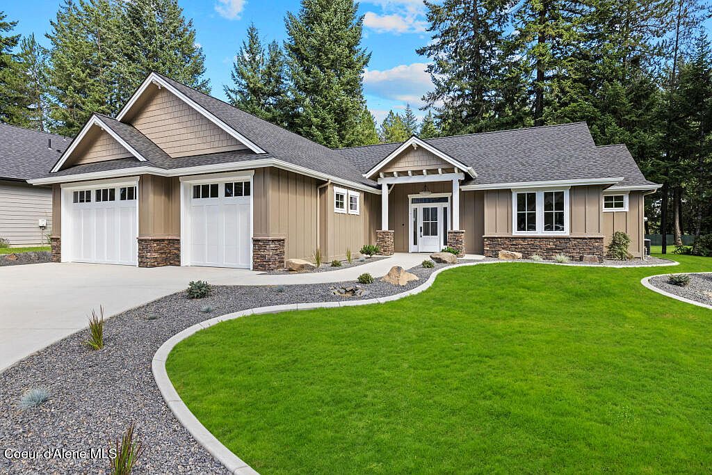 21702 N Medallist Ct