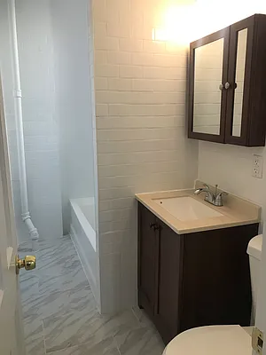 Rented by Compass | media 7