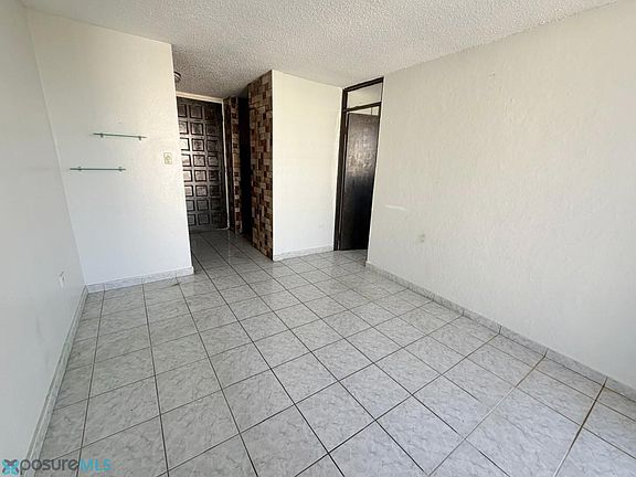 3rd image of 37 Avenida Isla Verde #10F