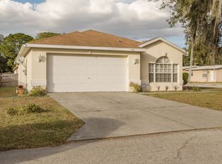5905 Meadowlane St, New Port Richey, FL 34652