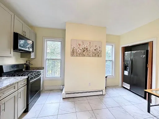58 Bowdoin Ave #2F — Photo 4