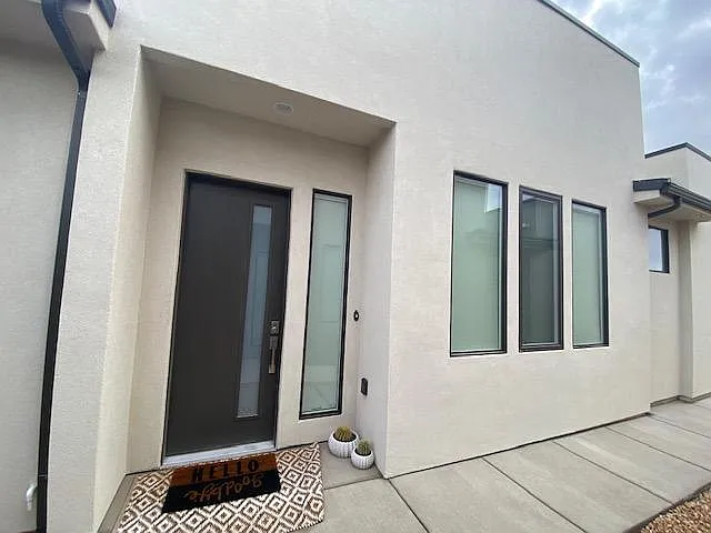 2857 E Church Oak Dr — Photo 3