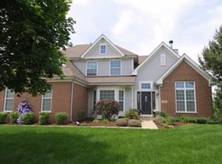 414 Prairieview Dr, Geneva, IL 60134