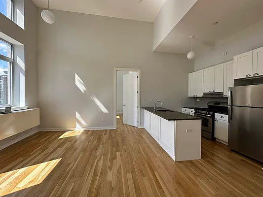 Rented by Oxford Property Group | media 3