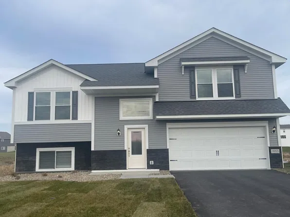 9943 Twin Lakes Pkwy NW, Elk River, MN 55330