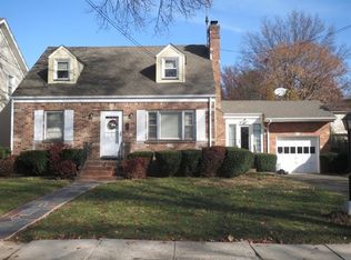 557 Forest Rd, Scotch Plains, NJ 07076