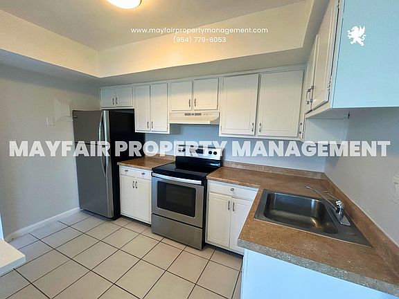2nd image of 1534 SE 15th St #11