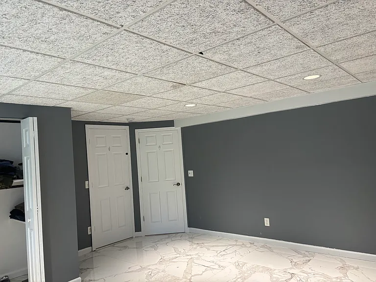 275 Evergreen Ave #B — Photo 3