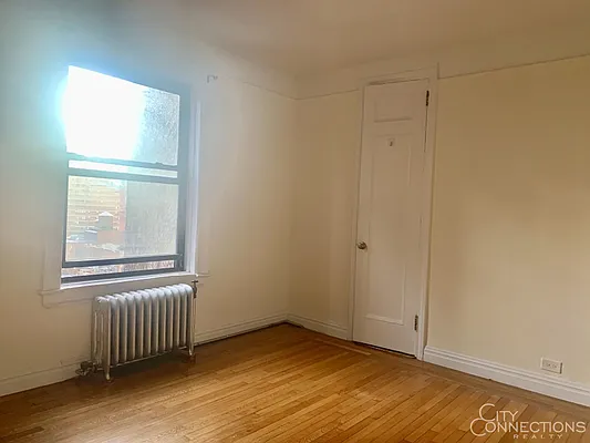 Rented by City Connections Realty | media 17