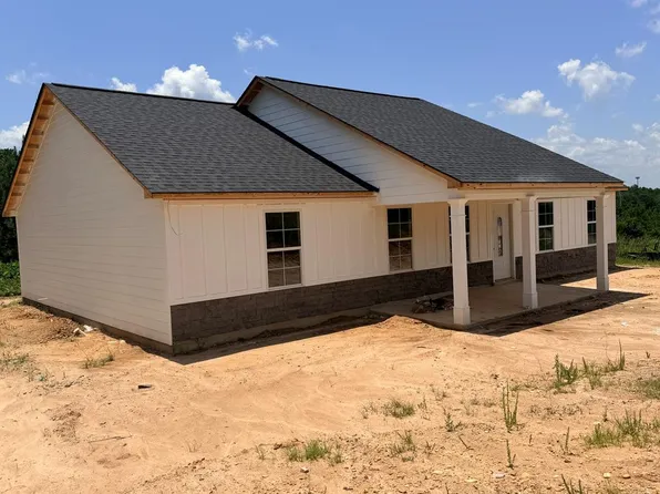 2403 Ridgewood Dr, Phenix City, AL 36870