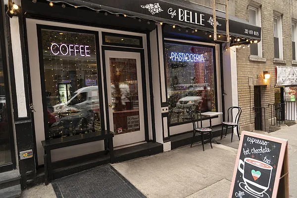 Rented by MD NYC Management LLC | media 19