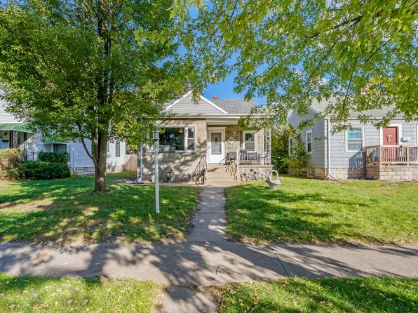 3143 Parkway North St, Hammond, IN 46323