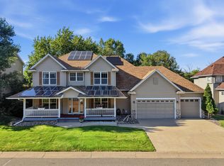 655 Lexie Ct, Eagan, MN 55123