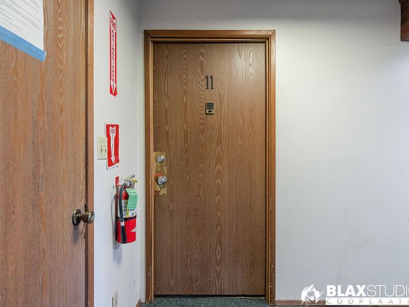 2nd image of 4921 Dartmouth Dr APT 11