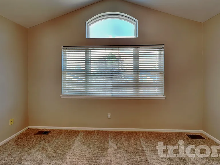 9061 Renoir Dr — Photo 7