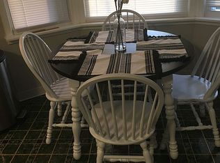 12081 Sharon St, Romulus, MI 48174