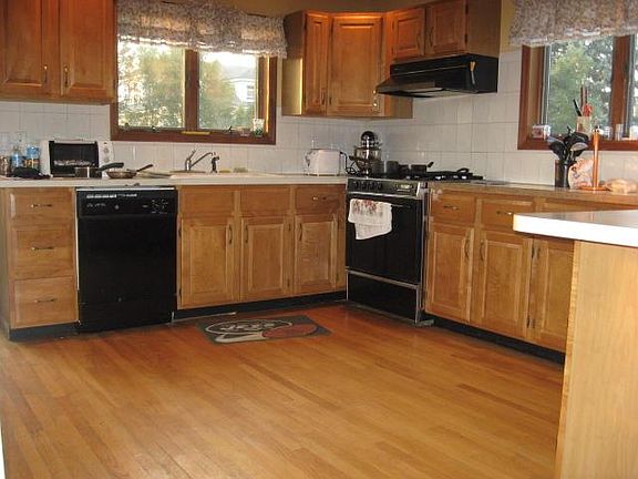 4th image of 46 Park Ave #1