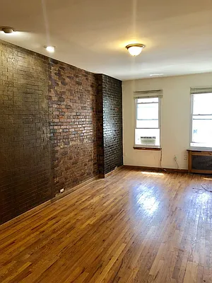 Rented by Your Vanity Realty | media 2