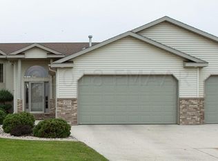 429 Prescott Pl, West Fargo, ND 58078