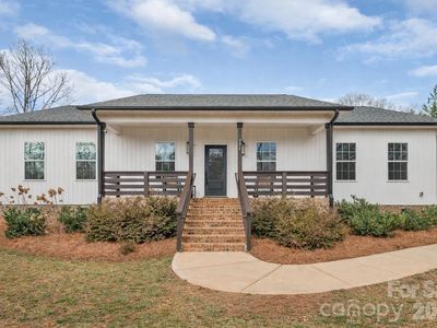 731 Miles Rd, Dallas, NC, 28034
