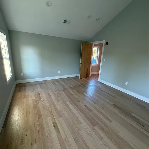 944 East St #3 — Photo 18
