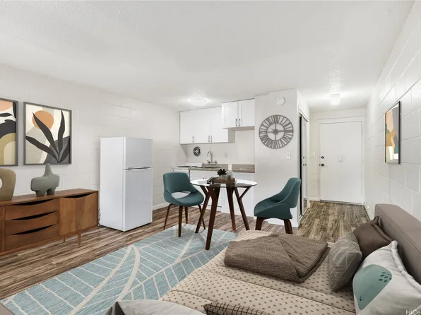 1427 Alexander St APT 206, Honolulu, HI 96822